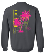 Load image into Gallery viewer, DISTRICT CREWNECK

